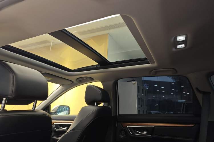 Used Honda CR-V 2021 240TURBO CVT 2WD Fashion Edition
