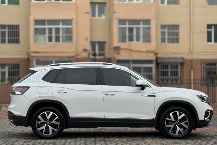 Used Volkswagen Tayron 2023 300TSI Two-Wheel-Drive Luxury Plus Advanced Edition
