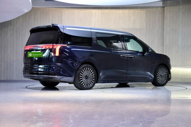 Used Zeekr 009 2022 WE Edition
