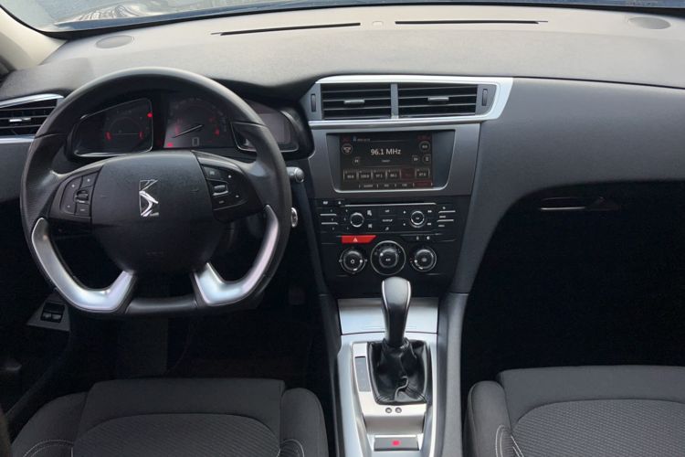 Used  6 2016 1.6T Elegant Edition THP160