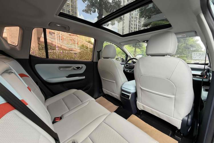 Used AION Y 2021 70 Enjoyment Tech Edition
