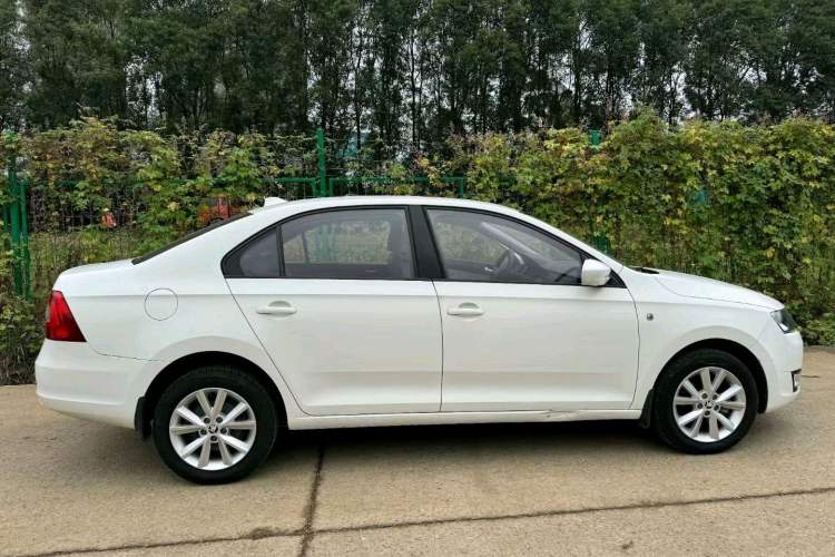 Used Skoda Rapid 2016 1.6L Automatic Chuanxing Edition
