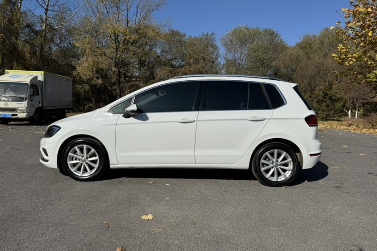 Used Volkswagen Golf Sportsvan 2020 280TSI Automatic Curious Model
