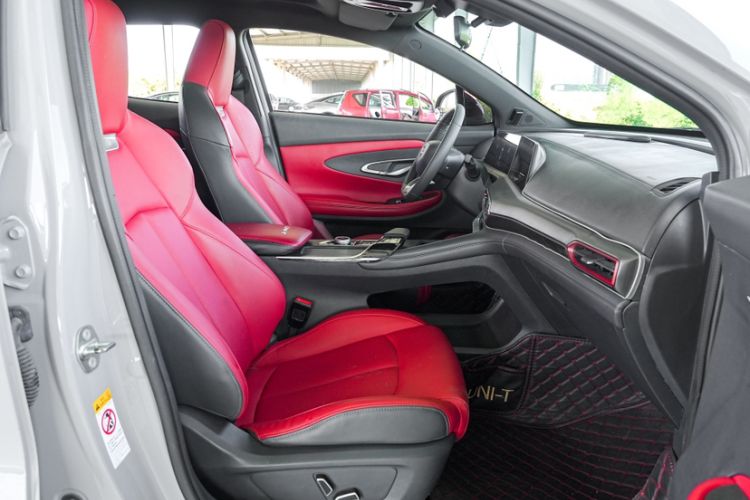 Used Changan UNI-T 2020 1.5T Flagship Version