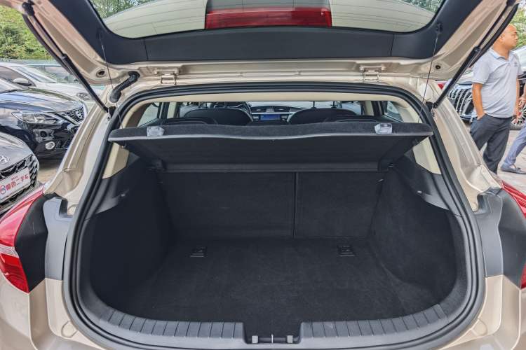 Used Geely Auto Emgrand GS 2016 Elegant Edition 1.8L Manual LingShang Model
