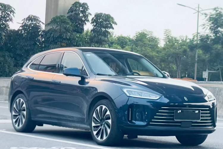 Used Hima AITO M5 2022 Extended-Range Four-Wheel Drive Performance Version
