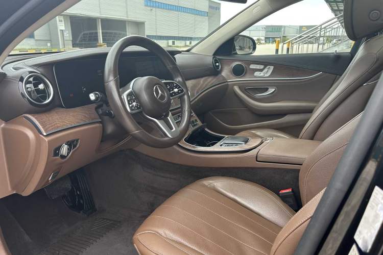 Used Mercedes-Benz E-Class 2019 Facelifted E 300 L Stylish Version
