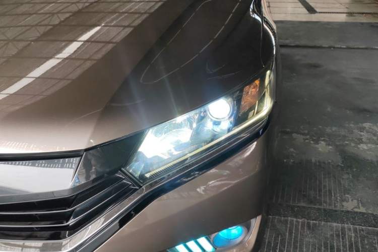 Used Honda Greiz 2016 1.5L CVT Comfort Version
