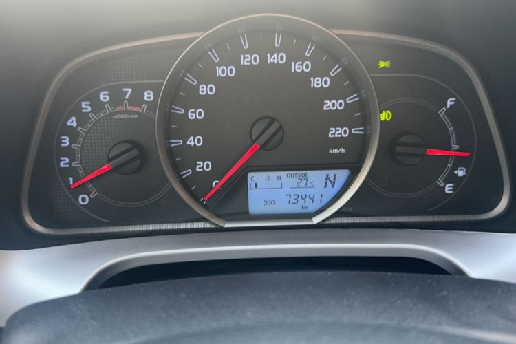 Used Toyota RAV4 2016 2.0L CVT Two-Wheel Drive Fashion Edition China V Standard
