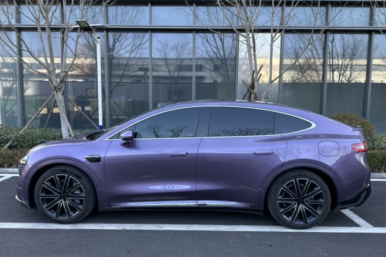 Used Hima Luxeed R7 2024 All-Electric 667 km Max
