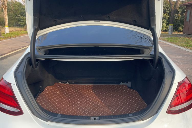 Used Mercedes-Benz E-Class 2017 E 200 L Sport 4MATIC
