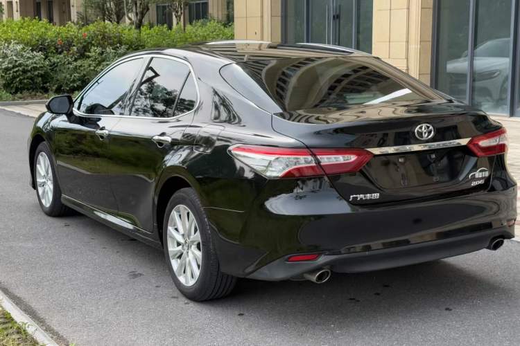 Used Toyota Camry 2019 Revised Version 2.0G Luxury Edition
