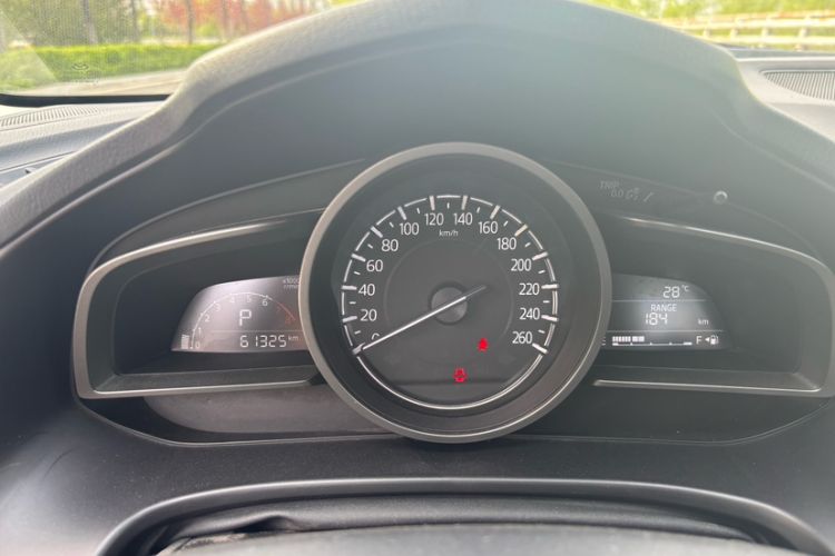 Used Mazda Mazda 3 Axela 2019 Cloud-Controlled Sedan 1.5L Automatic Luxury Model China VI Standard
