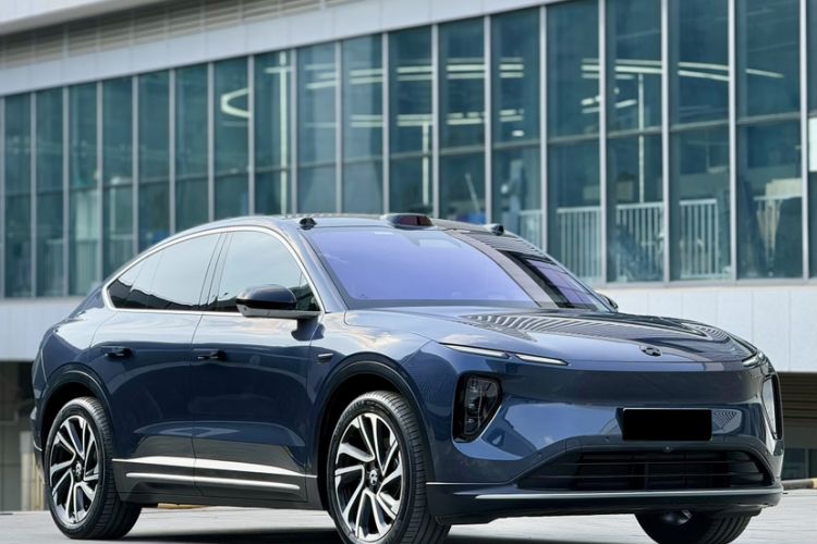 Used Nio EC6 2024 75 kWh