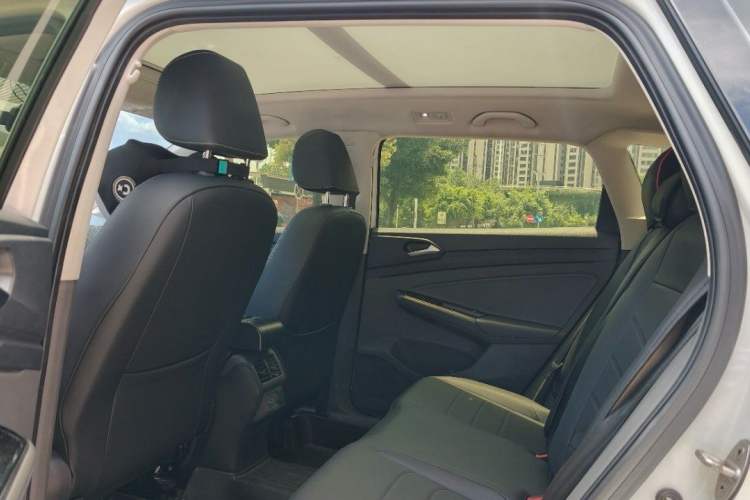 Used Jetta VS7 2020 1.4T Automatic Enjoyment Model
