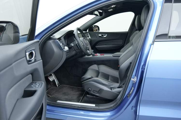 Used Volvo XC60 2020 T5 4x4 Smart & Dynamic Sport Edition
