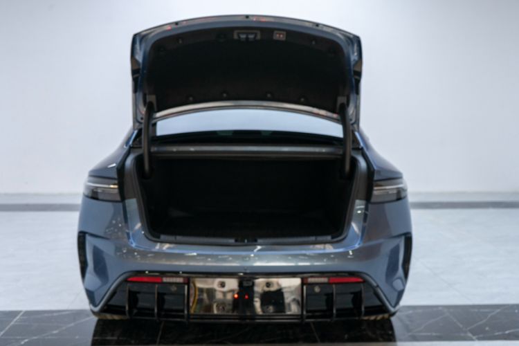 Used BYD Seal 2022 650 km All-Wheel-Drive Performance Version
