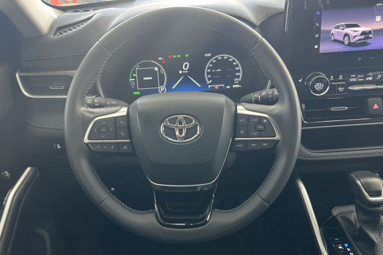 Used Toyota Highlander 2024 2.5L Smart Electric Hybrid Dual-Motor Two-Wheel Drive Luxury Version 7 Seats
