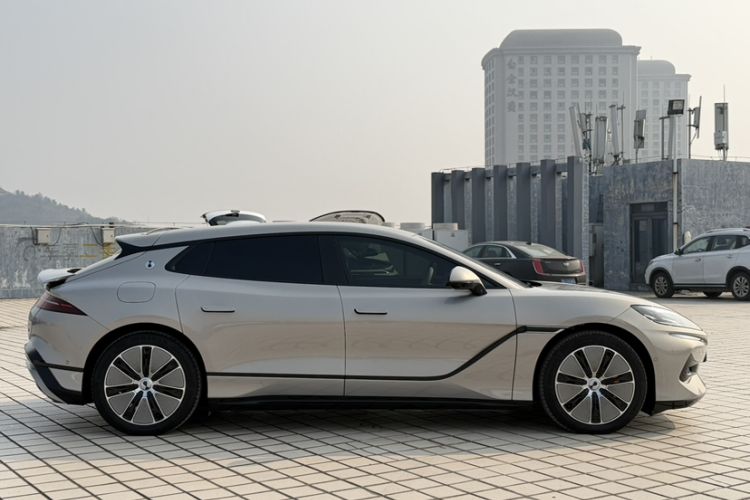 Used Denza Z9GT 2024 1100 Four-Wheel Drive Max Edition
