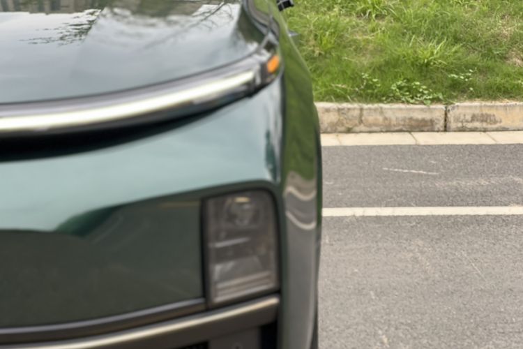 Used Li Auto L8 2023 Pro Model
