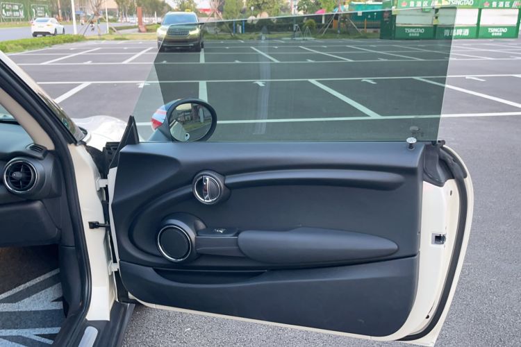 Used  MINI 2016 1.2T ONE Pioneer Edition
