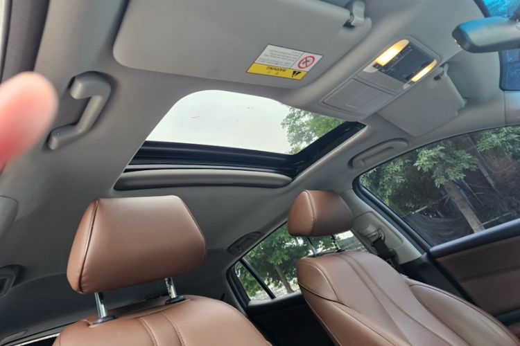 Used Acura CDX 2019 1.5T Two-Wheel Drive Deluxe Edition