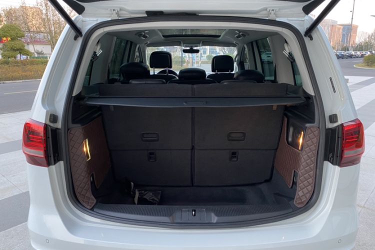 Used Volkswagen Sharan 2018 Revised Version 380TSI Comfort Edition 7-Seater
