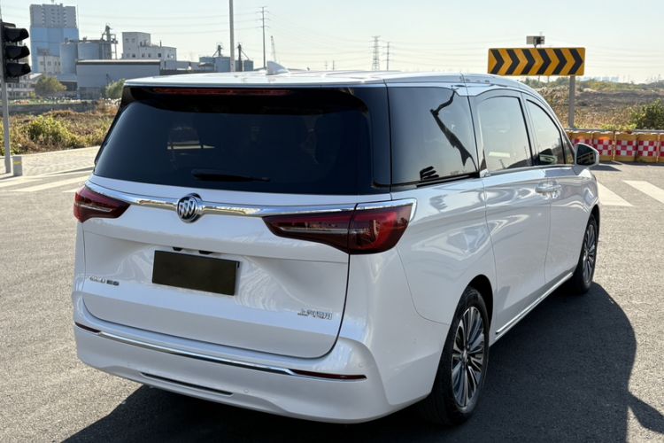 Used Buick GL8 2023 ES Lu Zun Luxury Model
