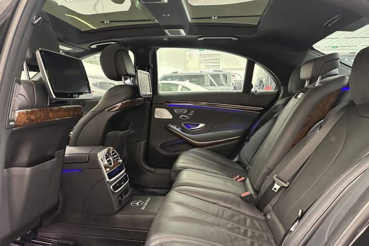 Used Mercedes-Benz S-Class 2016 S 320 L Luxury Model
