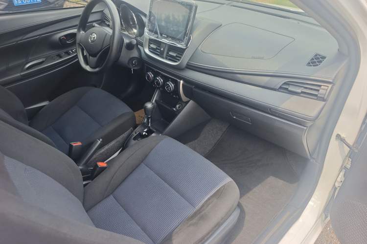 TDK.VehicleDetails.img