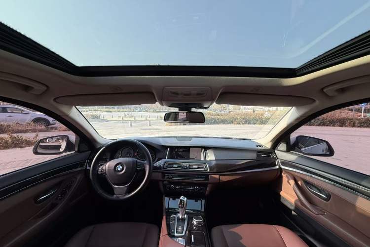 Used BMW 5 Series 2014 528Li Fashion Design Package
