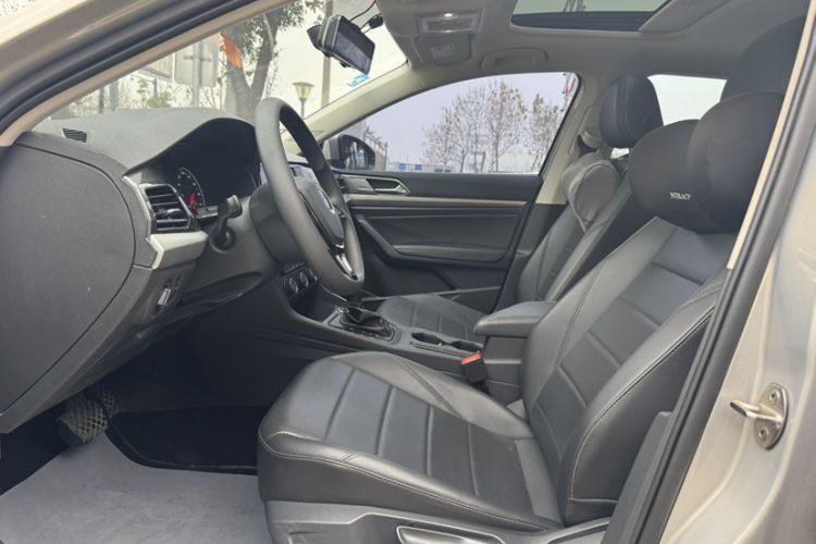 Used Volkswagen Lavida 2019 1.5L Automatic Comfort Edition China VI Standard
