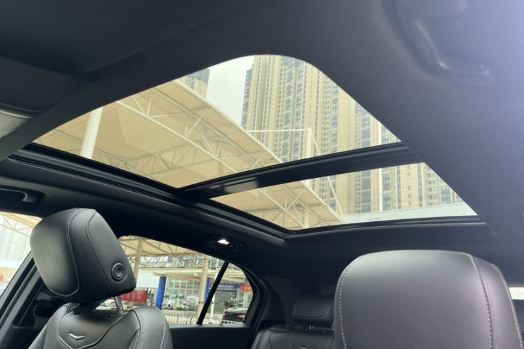 Used Cadillac XT4 2018 28T Two-Wheel Drive Tech Version
