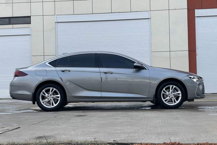 Used Buick Regal 2024 25T Deluxe Edition
