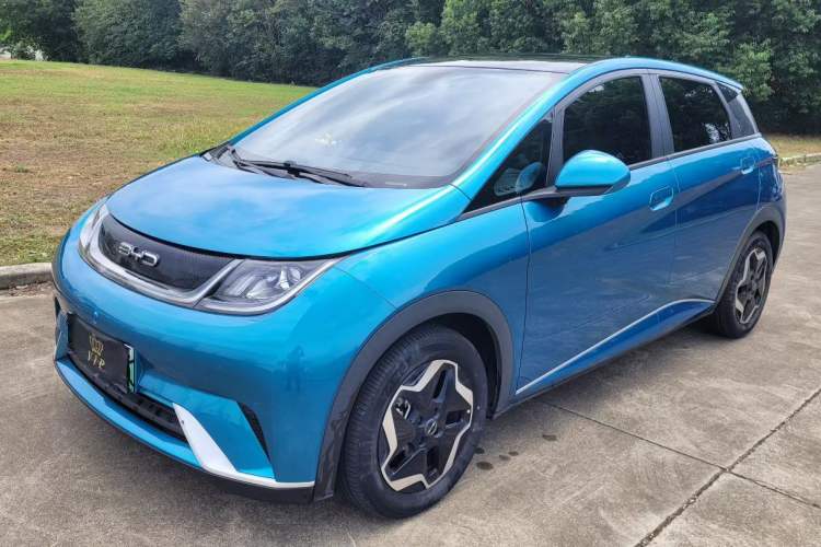 Used BYD Dolphin 2021 405 km Fashion Edition
