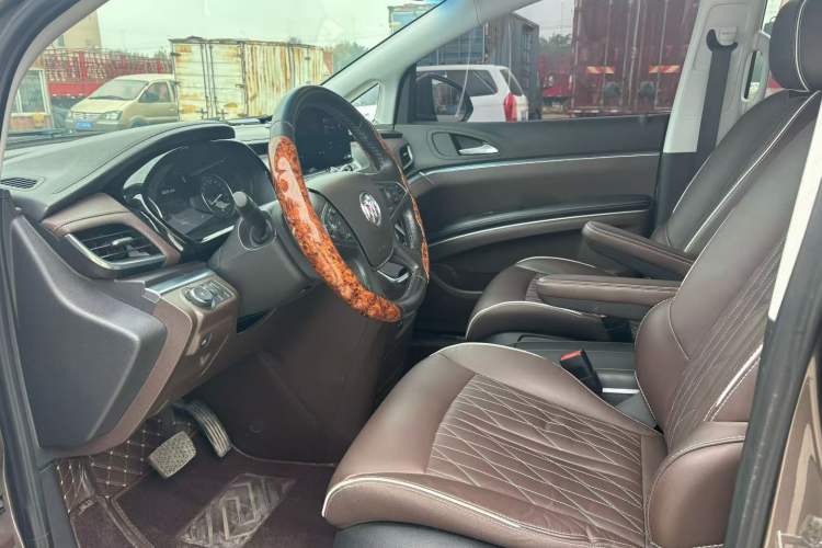 Used Buick GL8 2022 Land Business Class 652T Luxury Model