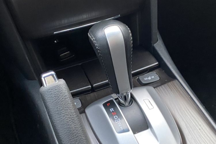 Used Honda Crosstour 2014 2.4L Luxury Edition
