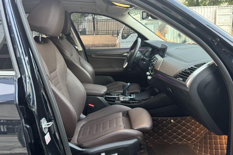 Used BMW iX3 2021 Leading Type
