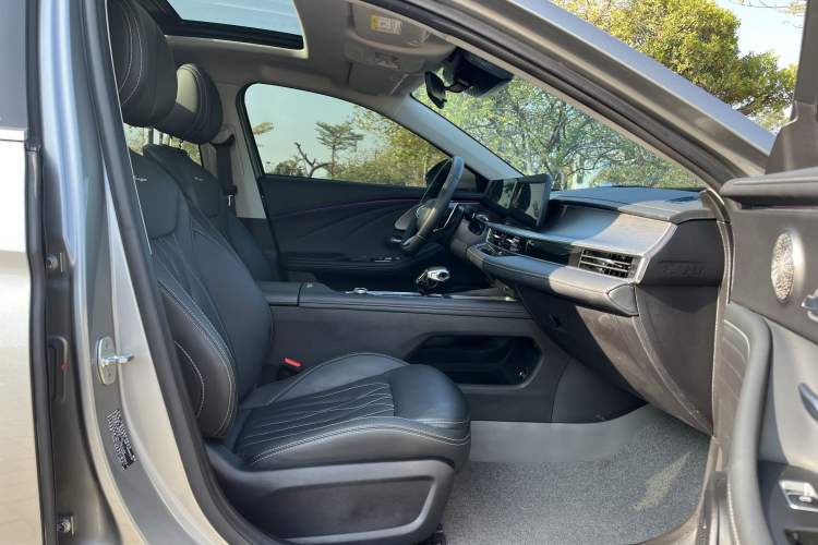 Used Chery Arrizo 8 2024 1.6T DCT Rui
