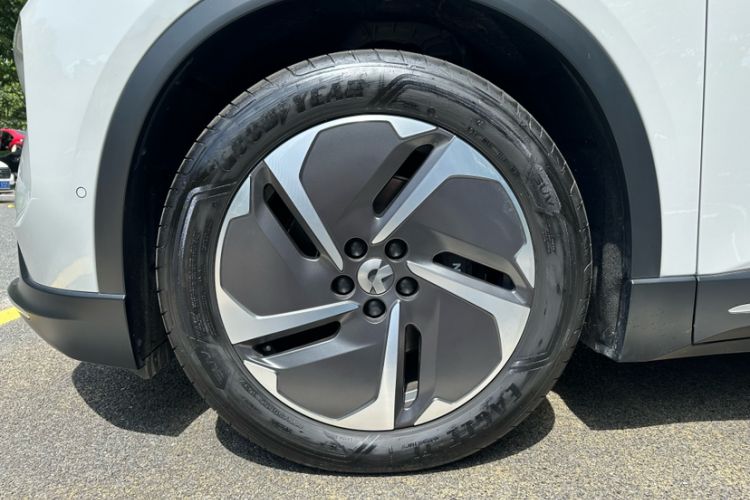 Used Nio ES6 2024 75 kWh
