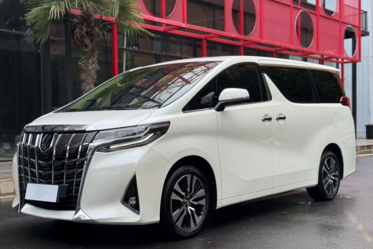 Used Toyota Alphard 2018 Revised Version 3.5L Luxury Edition
