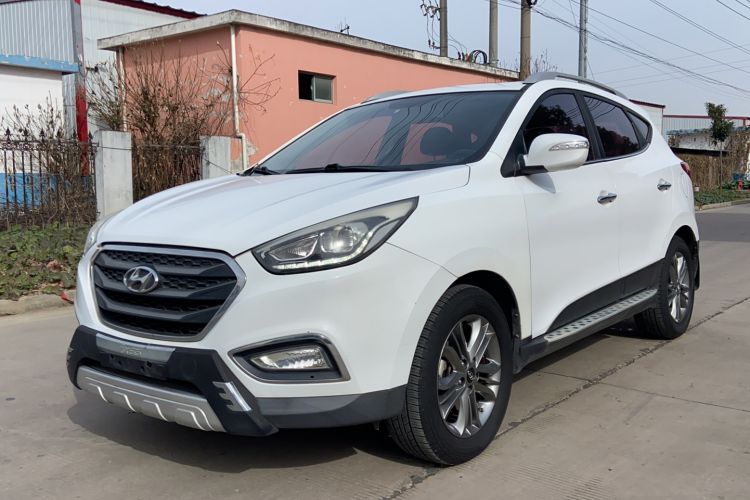 Used Hyundai ix35 2015 2.0L Automatic 2WD Smart Type China IV