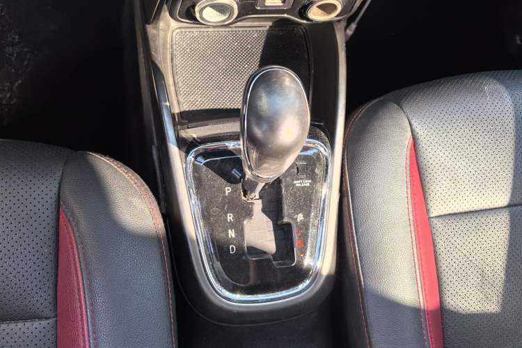 Used Changan CS15 2016 1.5L Automatic Fashion Edition
