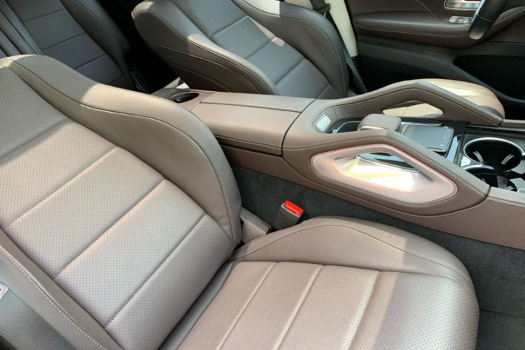 Used Mercedes-Benz GLE 2023 GLE 350 4MATIC Stylish Model
