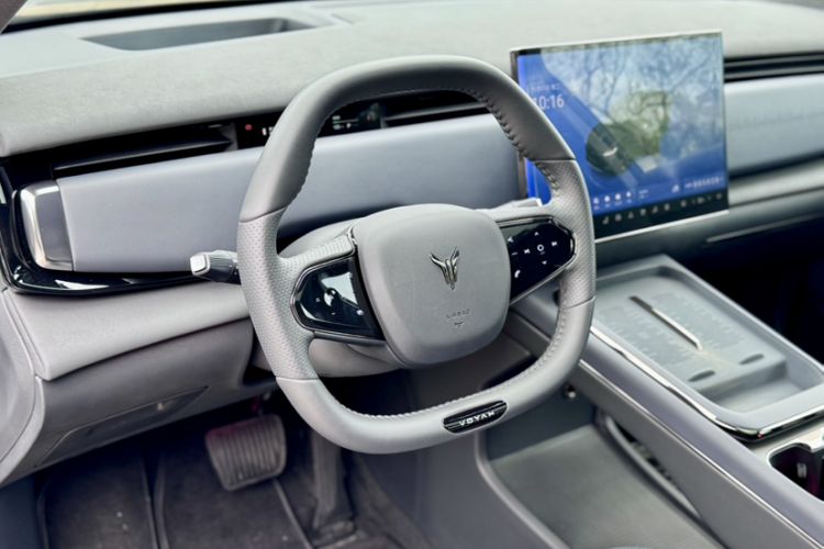 Used VOYAH COURAGE 2024 Four-Wheel Drive Global Edition
