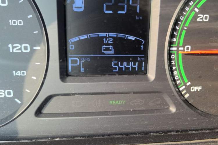 Used Roewe Clever 2021 302km Excellence Edition
