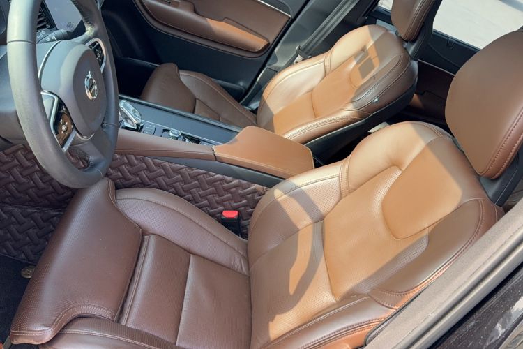 Used Volvo XC90 2021 B6 Luxury Smart Edition 7-Seater
