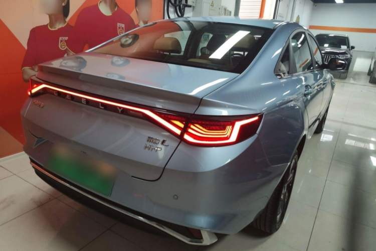 Used Geely Auto Emgrand L HiP 2024 Champion Edition 1.5TD-DHT Pro 100KM Excellence Model
