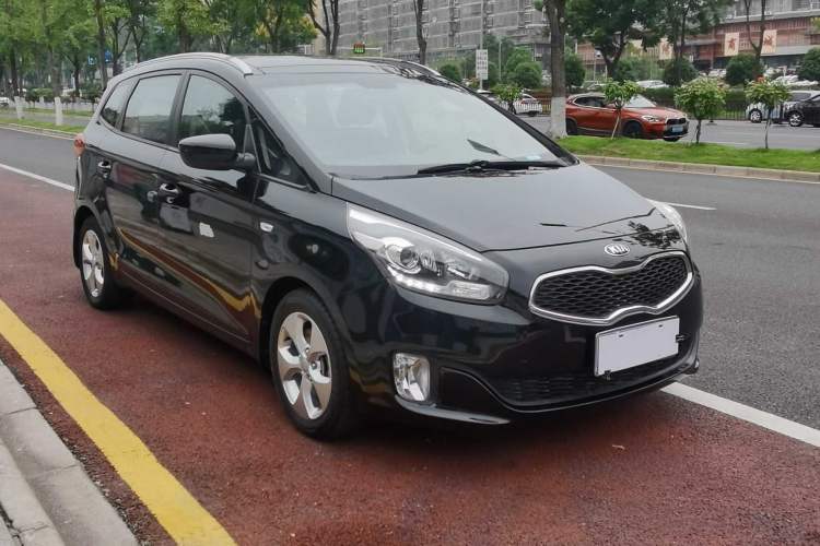 Used Kia Carens 2013 2.0L 7-Seater Automatic Standard Version China IV Standard
