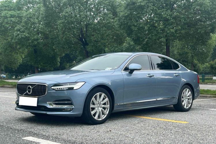 Used Volvo S90 2020 Facelifted T5 Zhiyi Luxury Edition
